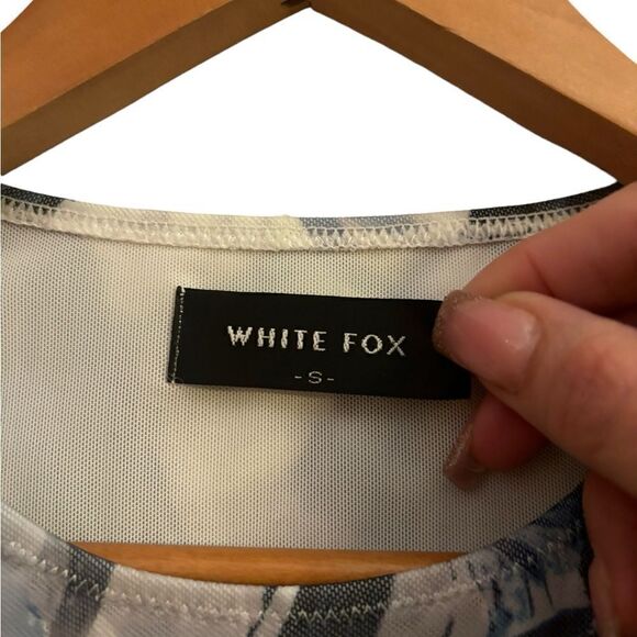 Whitefox Women’s Bachelorette Abstract Mesh Overlay Artsy Paint Mini Dress Small - Picture 3 of 5